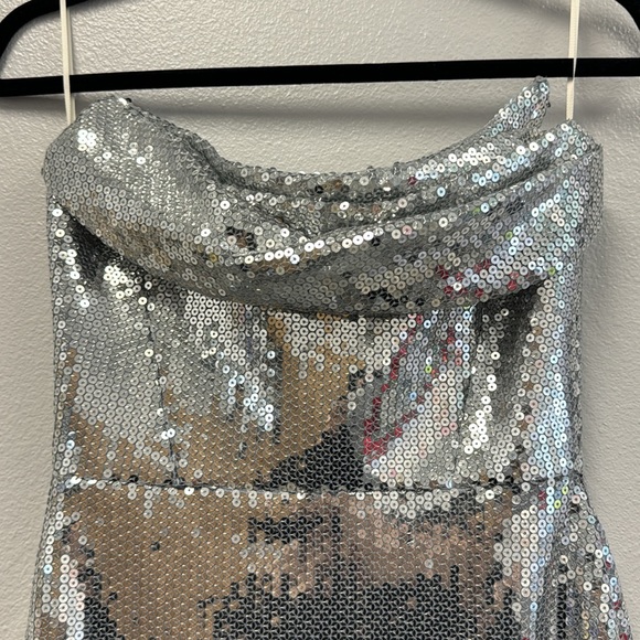 Sequin Curved Strapless Drape Dress - Picture 6 of 10